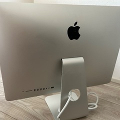 iMac 2017 iMac (Retina 4K, 21.5-inch)の画像
