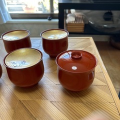 漆器の汁椀の画像