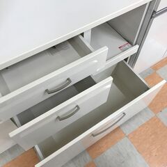 【ジャングルジャングル石川金沢店】 ニトリ キッチンボード ホワイト W88×D39×H180cm ※クリーニング済み												の画像