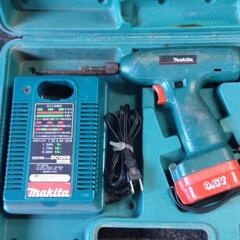 インパクトドライバー