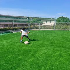 9月4日人工芝お手伝い！【日給12,000円当日現金払い】福岡県糟屋郡篠栗町で人工芝のお手伝い募集（2名）の画像