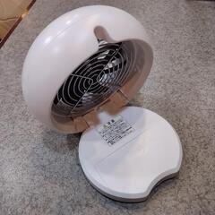 　コンパクトデスク扇風機の画像