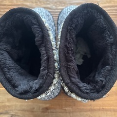 ビジュ付きツイード素材　ブーツの画像