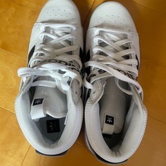 adidas ハイカットシューズ26.5の画像