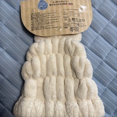 【新品未使用】うさぎ耳付き　ヘアドライタオル　子供用の画像