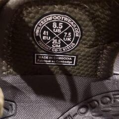 KEEN SEANIK H2 FOREST NIGHT/DARK OLIVEの画像
