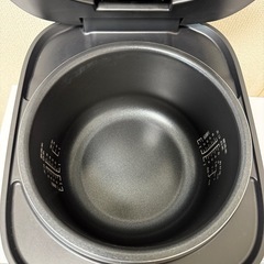 2024年　ニトリ　炊飯器　黒　5.5合の画像