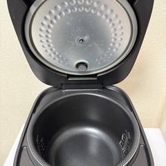 2024年　ニトリ　炊飯器　黒　5.5合の画像
