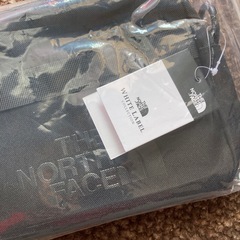 限定品‼️新品です‼️⭐️THE NORTH FACE⭐️ ザ　ノースフェイス バッグ ショルダーバッグ ミニショルダー クロスバッグ CROSS BAG S [並行輸入品]の画像