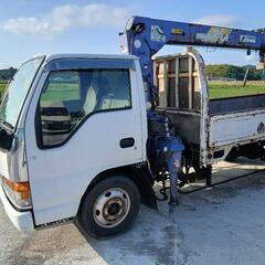 ISUZU　クレーン付きトラックの画像