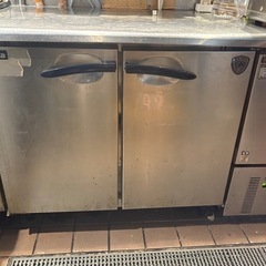 【ジャンク】業務用冷蔵庫の画像