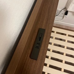 ニトリ　セミダブル　ベッドフレーム　コンセント付きの画像