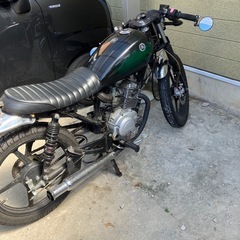 カフェレーサーYBR125の画像
