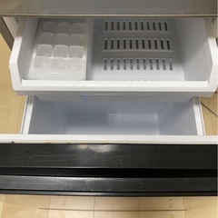 冷蔵庫の画像