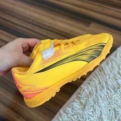 【PUMA】　サッカーシューズ　18cmの画像