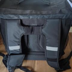 Uber Eats バックパックの画像