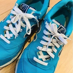ニューバランス　スニーカー　25.0cmの画像