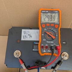 RENOGY スマート リン酸鉄リチウムイオンバッテリー 100AH 12V（RBT100LFP12S）未使用に近い中古Bの画像