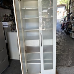 キッチン収納ホワイトの画像