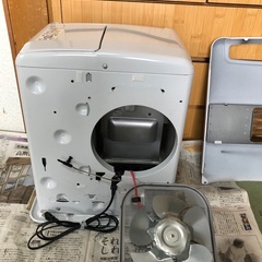 石油ファンヒーター   ダイニチ  2022年超美品  FW-3222NC  5Lタンクの画像