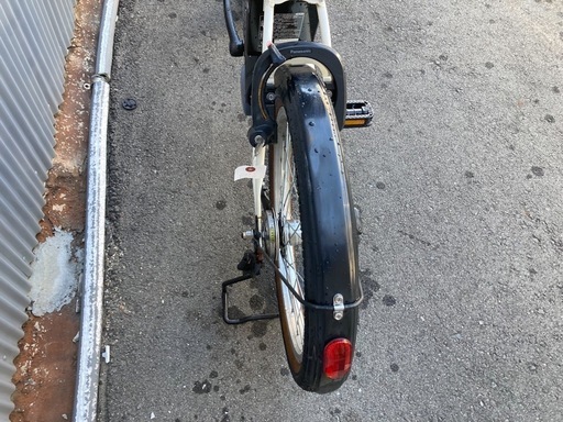 679  パナソニック最新機種電動アシスト自転車glitter20インチポールホワイト