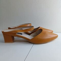 新品 26cm ブラウン ミュール サンダル ストラップパンプス ローヒールの画像