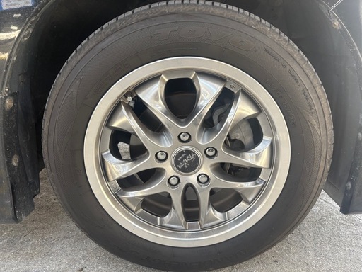 タイヤほぼ新品 16インチホイール