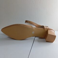新品 26cm ベージュ ミュール サンダル ストラップパンプス ローヒールの画像