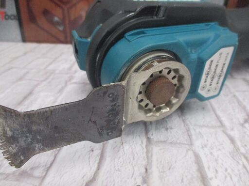 マキタ makita TM001G マルチツール 中古品 本体のみ 40V スターロック