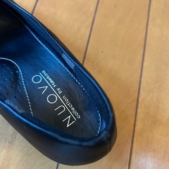 黒
パンプスの画像