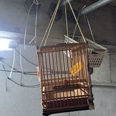【リサイクルショップどりーむ天保山店】No.2261　鳥かご　写真参照　中サイズ　お手頃価格🎵の画像