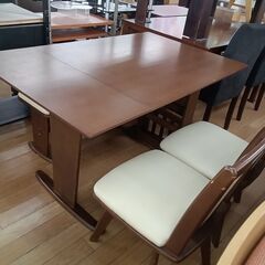 ★リユースのサカイつくば店★TK6348  ダイニングテーブルセット ブラウン H70×D75×W90～120 クリーニング済みの画像