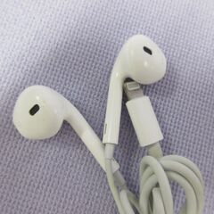 ( M-824 )iPhone用 イヤホン ３個まとめて まとめ売り 中古 動作確認済みの画像