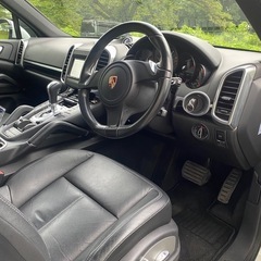 ポルシェ カイエン 958 平成27年 低走行 美車 車検ありの画像