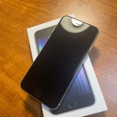 【譲り先決定】iPhone SE3 ホワイト64GBの画像