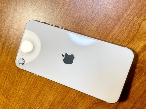 【譲り先決定】iPhone SE3 ホワイト64GB