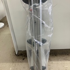 O2509-010 アルミ踏み台3段脚立 キズ汚れあり 
の画像