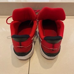 NIKE STAR  RUNNAR 04 赤スニーカー
23.0cmの画像