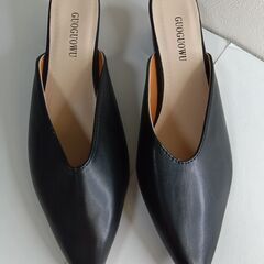 新品 25.5cm ブラック パンプス ミュール サンダル ローヒール スリッポの画像