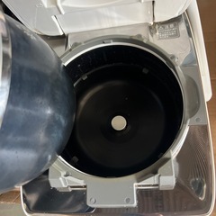 象印 圧力IHジャー炊飯器 5.5合炊き 炎舞炊き NW-LA10-WZの画像