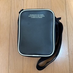 【決定】adidas ショルダーバッグ の画像