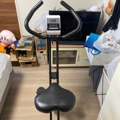 トレーニングバイク、自転車、ダイエットの画像