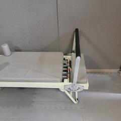 定価:108,880円VEROMAN ピラティスマシン リフォーマー　折りたたみ式 箱2つあり！の画像