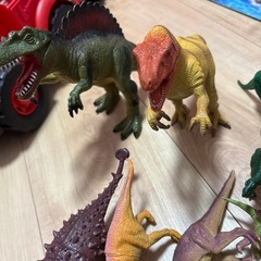 恐竜のおもちゃ
の画像