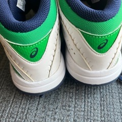 asics バスケットシューズ22cmの画像