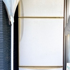 ジャンク品　冷蔵庫の画像