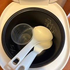 山善　炊飯器　3号炊の画像