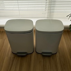 ゴミ箱2個セットの画像