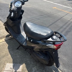 SYM 50 KAZE　走る、曲がる、止まる、問題無く真っ直ぐ走る実働車両です❗️　とりあえずの足に❗️原付　スクーターの画像