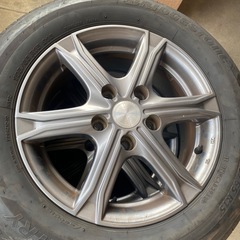 サマータイヤ　4本セット　195/65R15の画像